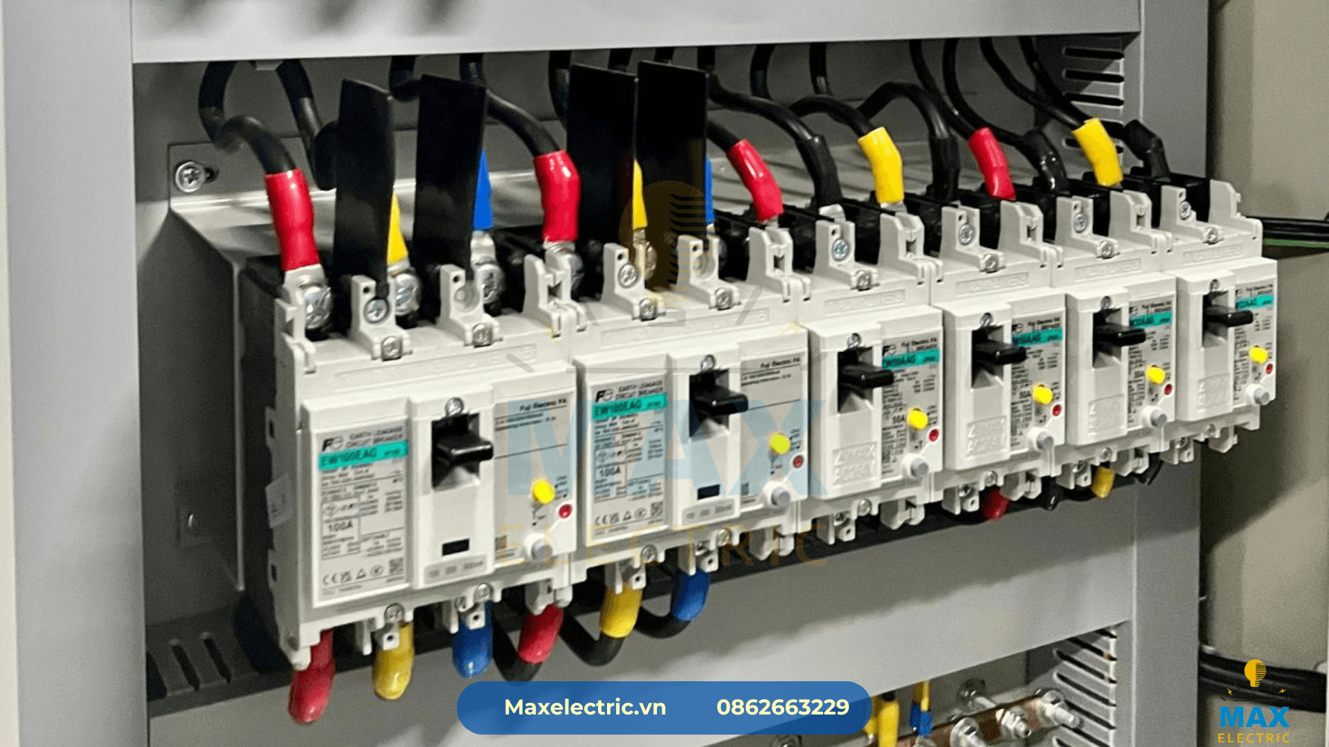 Cấu tạo của tủ điện thi công
