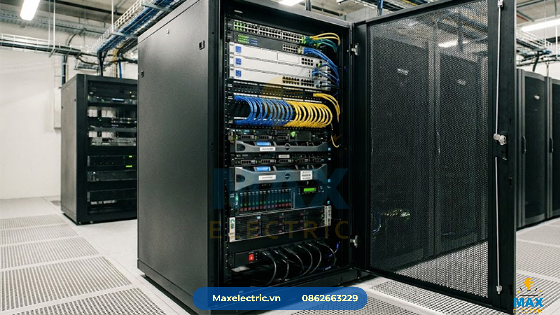 Tại Sao Tủ Chứa Server Bắt Buộc Phải Dùng Độ Sâu D1000